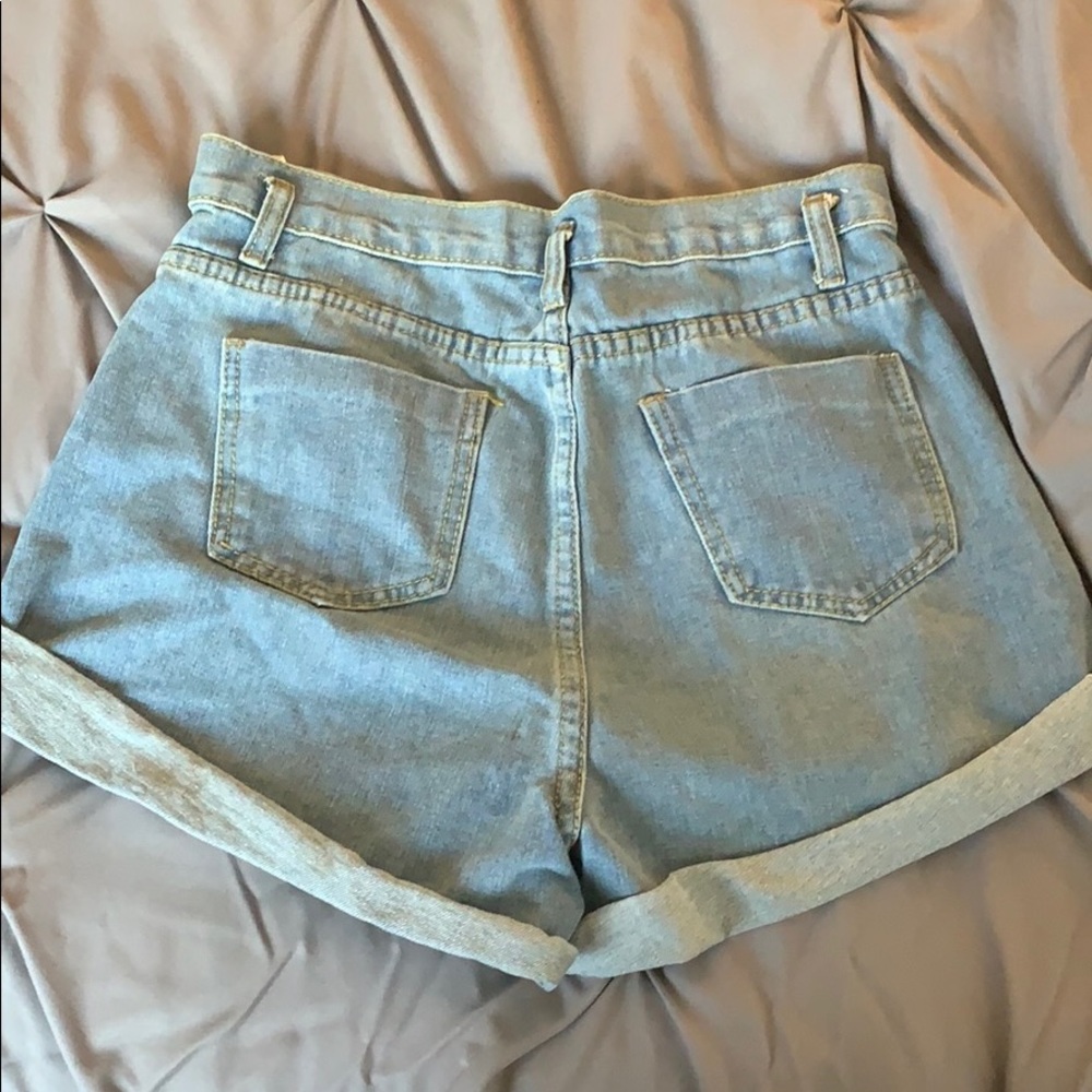Shorts - Picture 2 of 2